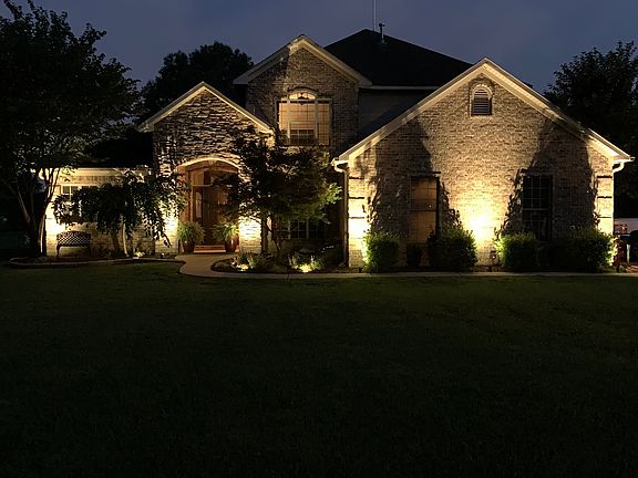 4th image of 39 Majestic Valley Dr