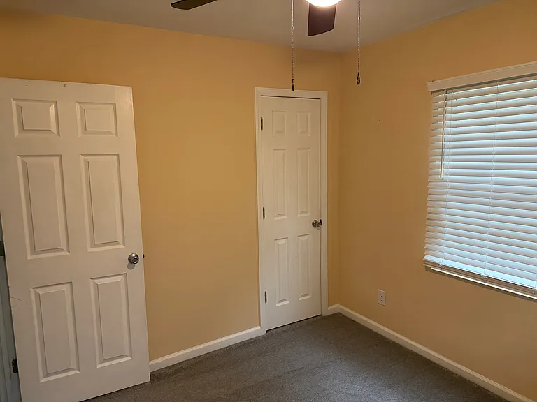 4048 Blow St — Photo 10