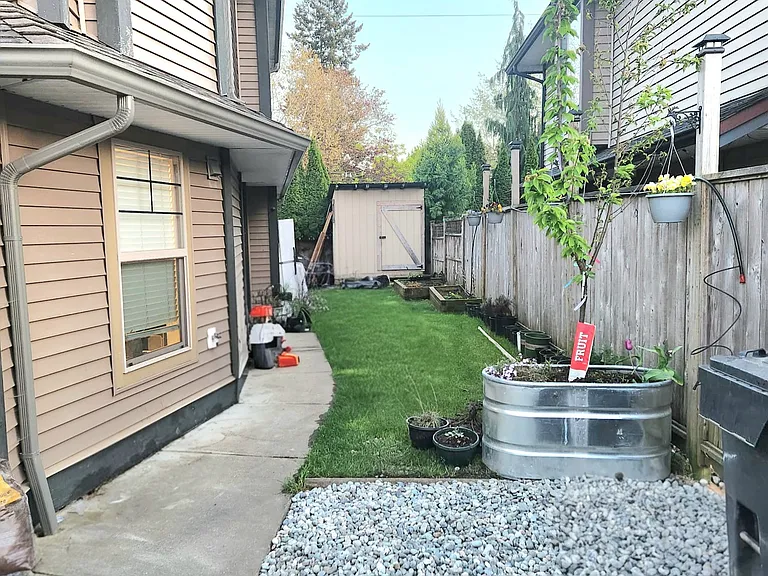 3130 267a St — Photo 12