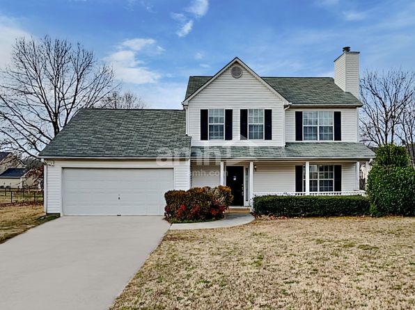 4135 Janel Ln