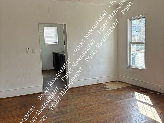 5th image of 1001 Dale Ave SE #1