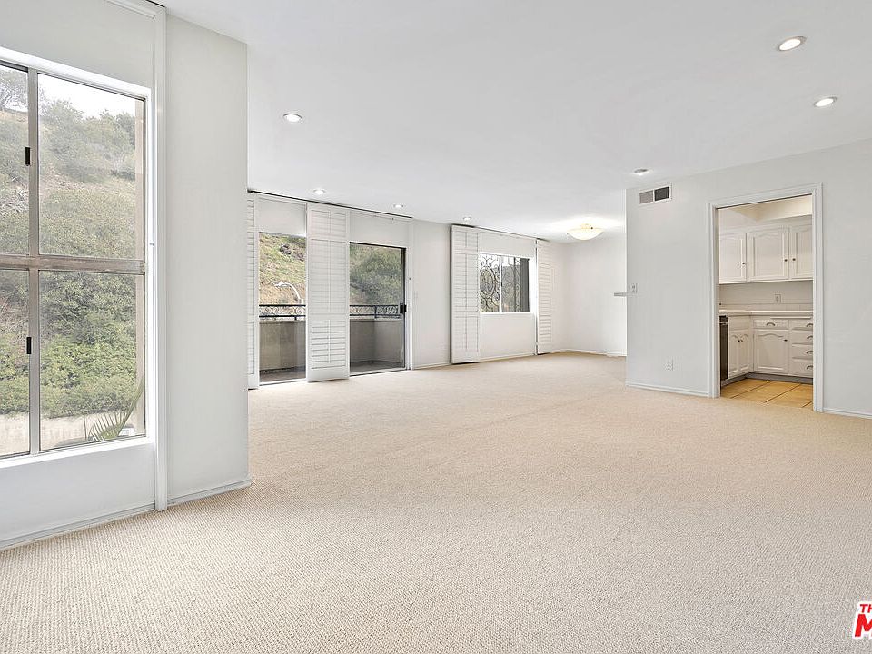 1st image of 6736 Hillpark Dr APT 301