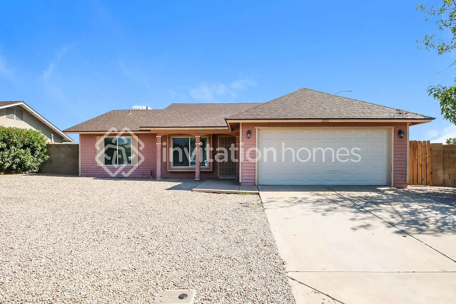 2551 E Diamond Cir Mesa, AZ 85204 — Photo 1