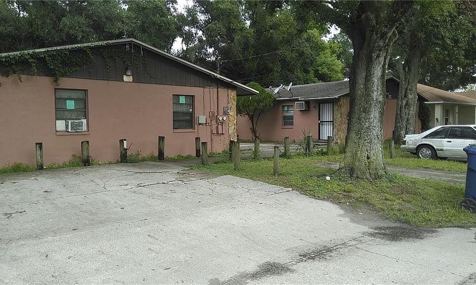 2nd image of 3010 N 49th St APT A