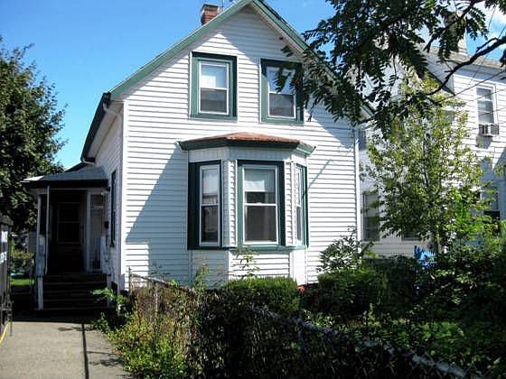 1st image of 29 Bacheller St