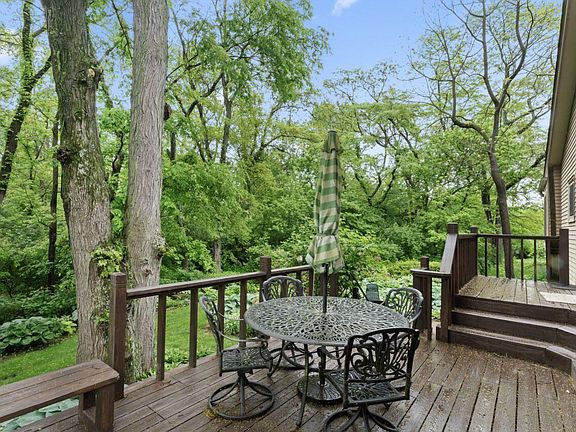 3rd image of 1002 Corbin Ct