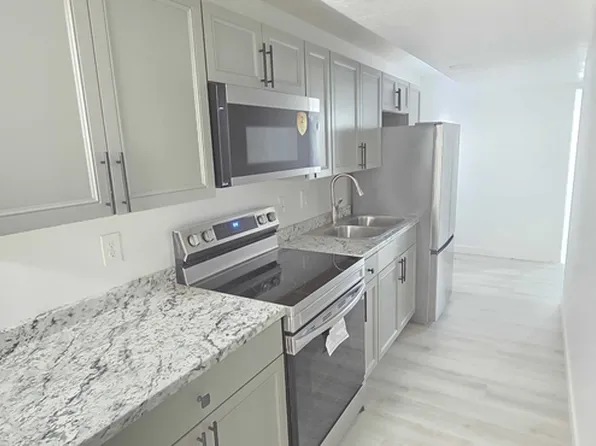 5297 W Halton Ln, West Valley City, UT 84120