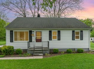 1201 Ledyard Rd, Essexville, MI