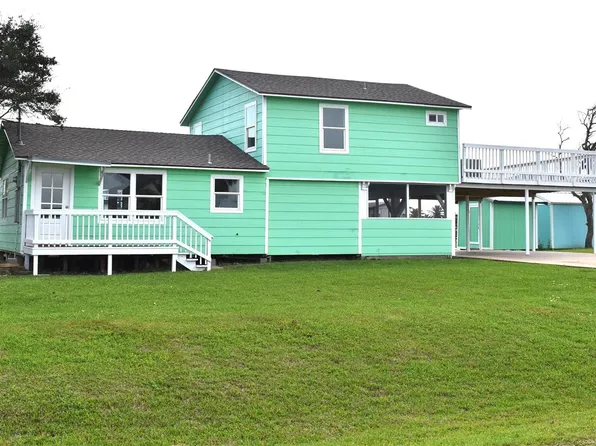 1769 County Road 201, Bay City, TX 77414