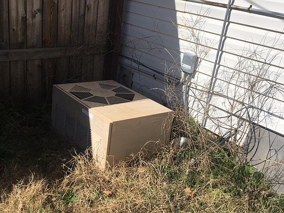 3rd image of 1821 Avenue J