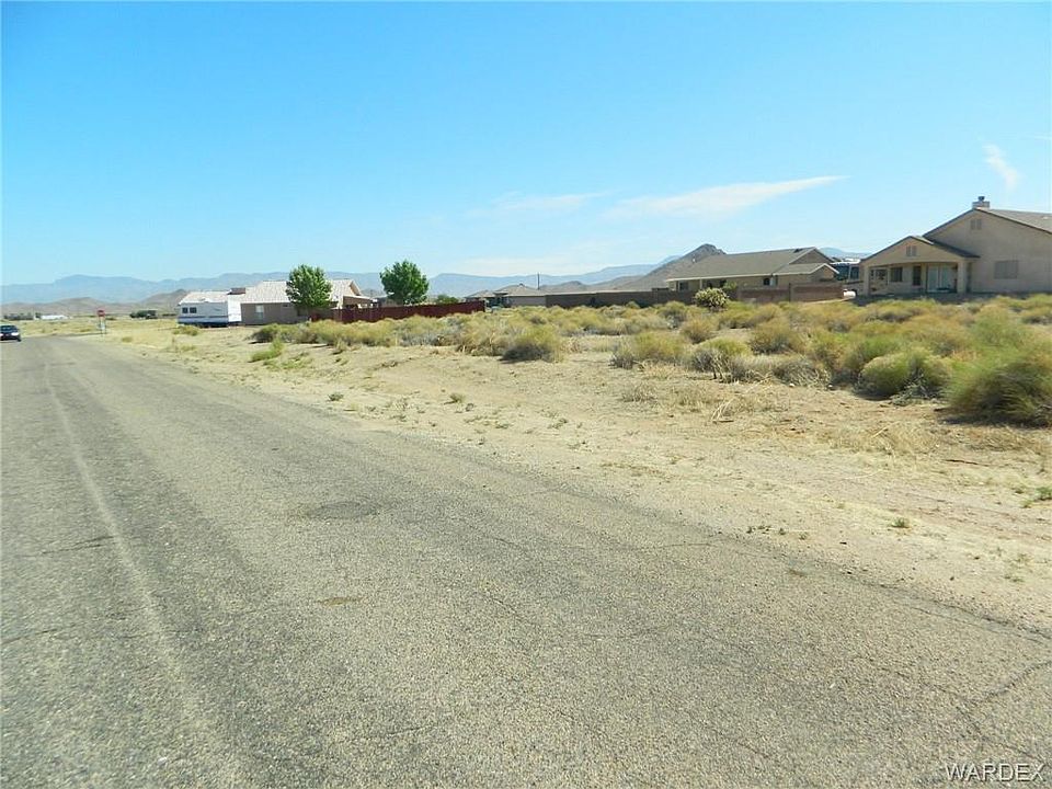 2nd image of 10250 N Cerro Dr