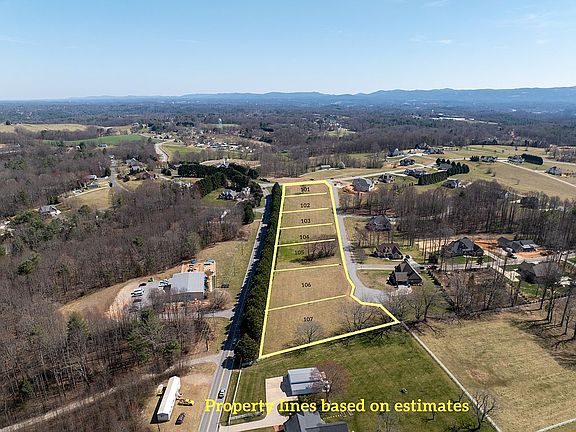 2nd image of 101 Canterbury Dr