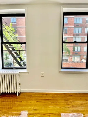 Rented by Compass | media 7