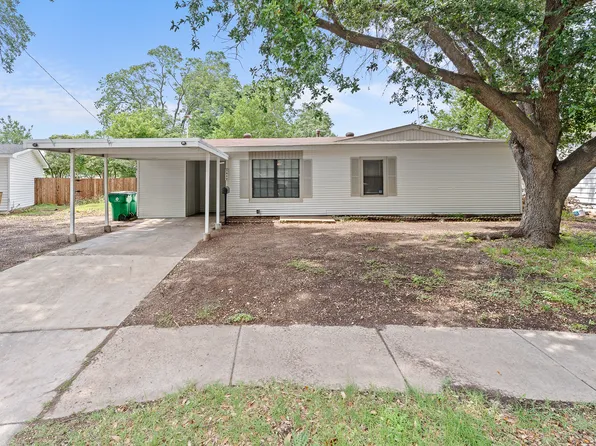 5860 Tracyne Dr, Westworth Village, TX 76114