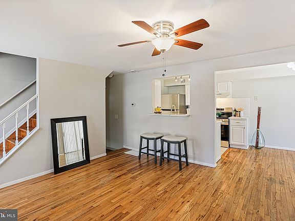 5th image of 33 Brookshire Dr #A