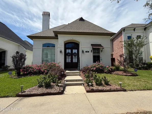 304 Nanterre Ln, Lafayette, LA 70507