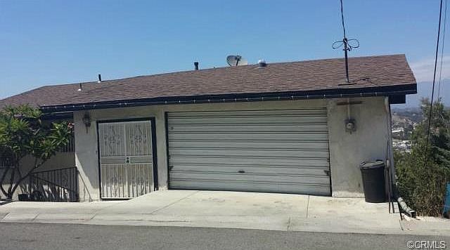 1st image of 3877 Dwiggins St