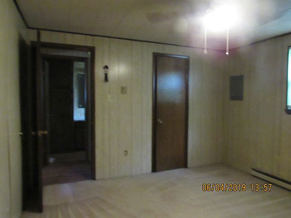 4th image of 1202 1/2 NW Lake Ave #4
