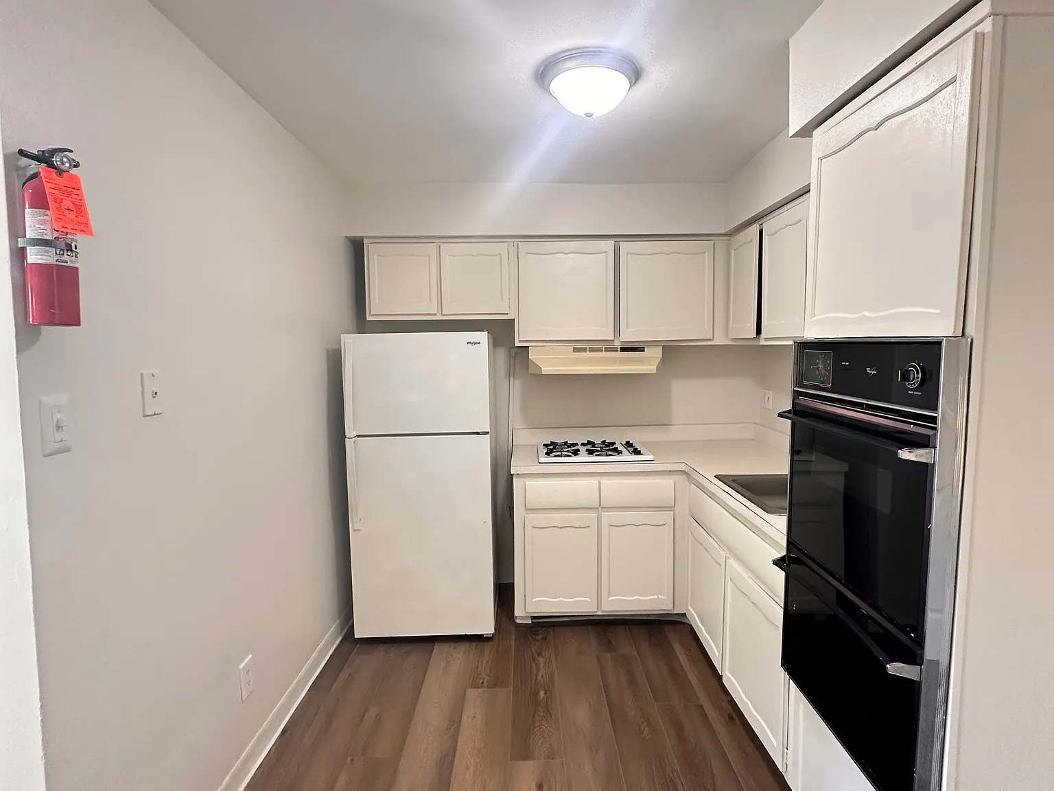 1 bed, $1,300 — Photo 1