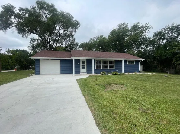 1515 South Sunny Slope ROAD, New Berlin, WI 53151
