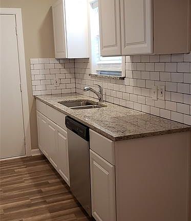 4th image of 3509 Sidney Dr
