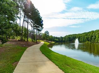 1280 Long Cove Dr, Greensboro, GA 30642