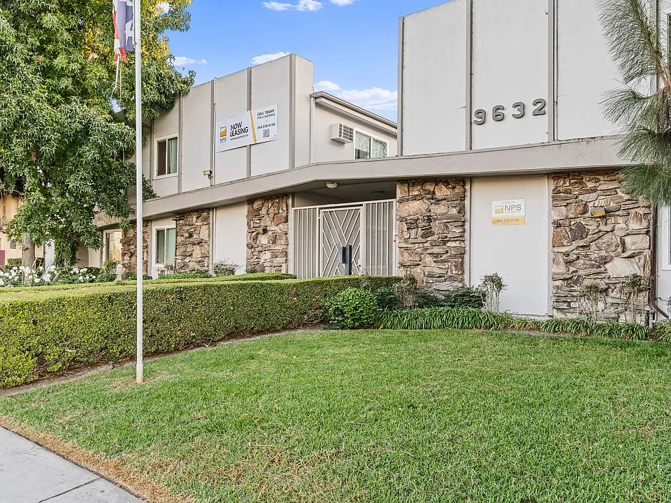 9632 Ball Road