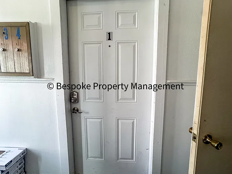 209 Virginia Ave #1 — Photo 2