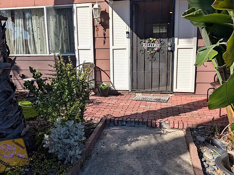 7347 Golfcrest Dr — Photo 10