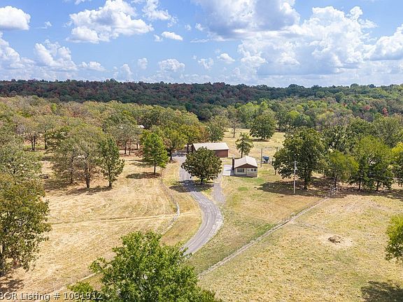 3rd image of 2408 Reeves Rd