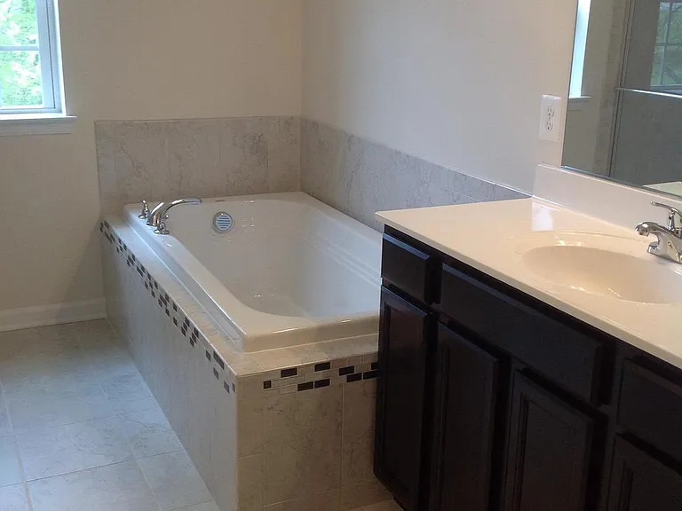 204 Upper Brook Ter — Photo 19