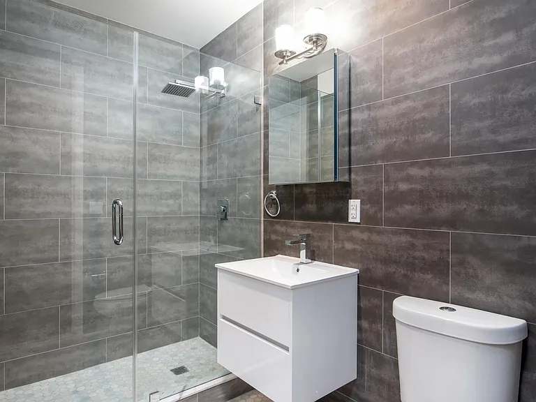 921 Washington Ave #381 — Photo 6