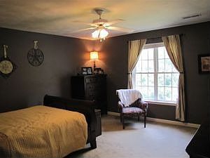 5th image of 6230 Broughton Dr