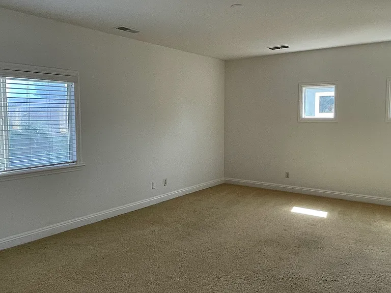 Mountain Vista Cir — Photo 8