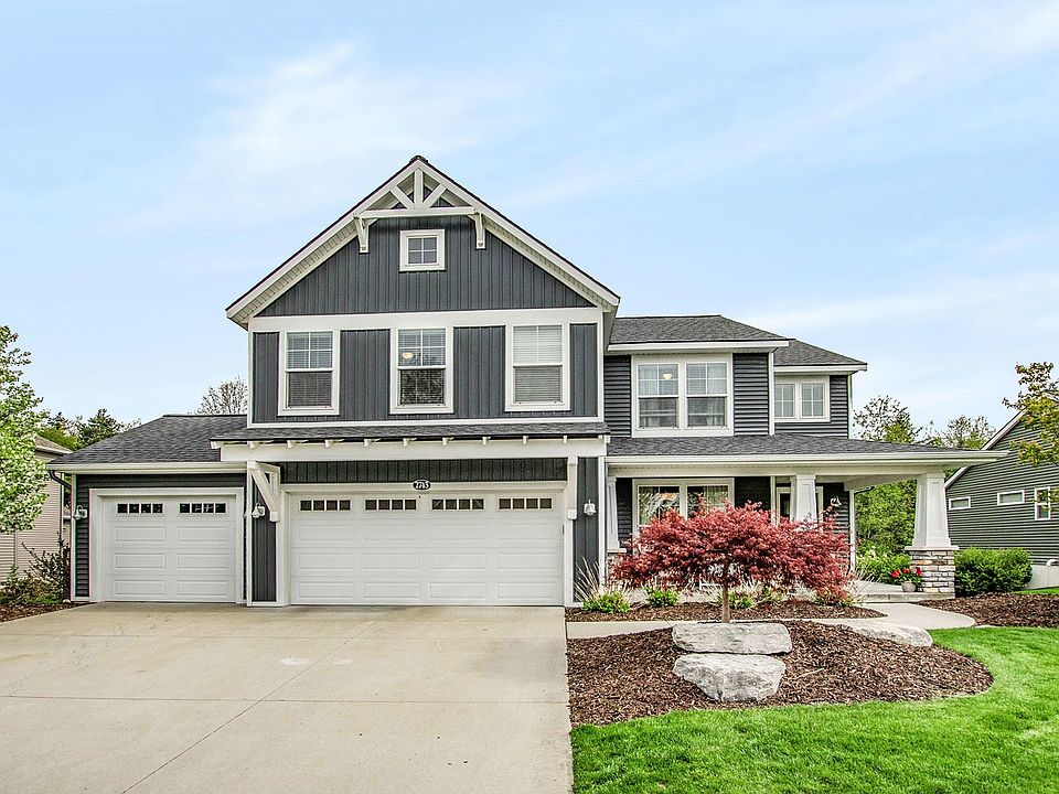 1st image of 2743 Copper Hill Dr NE