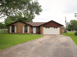 1823 Linwood Dr, Wharton, TX 77488