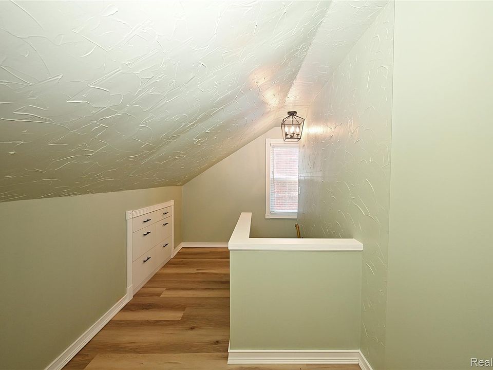3125 Tyler Ave, photo 26
