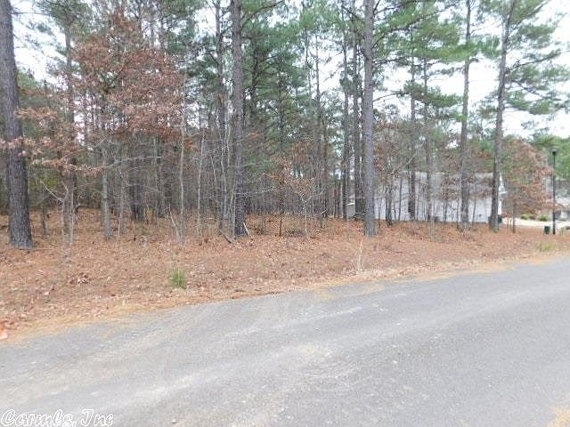 2nd image of 2 Gloria Dr