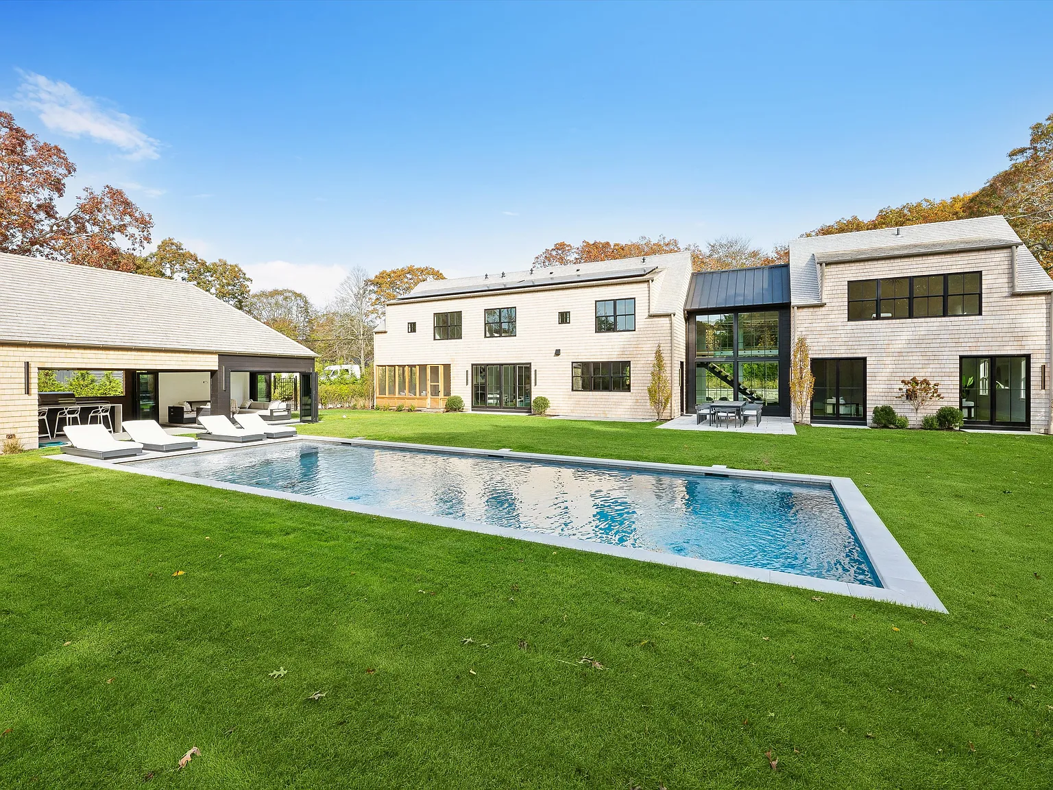 Stunning New Construction — Photo 4