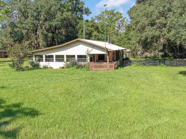 9350 NW 30th St, Chiefland, FL 32626
