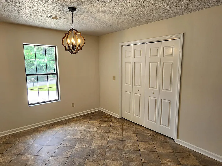 203 Springdale Dr #1 — Photo 26