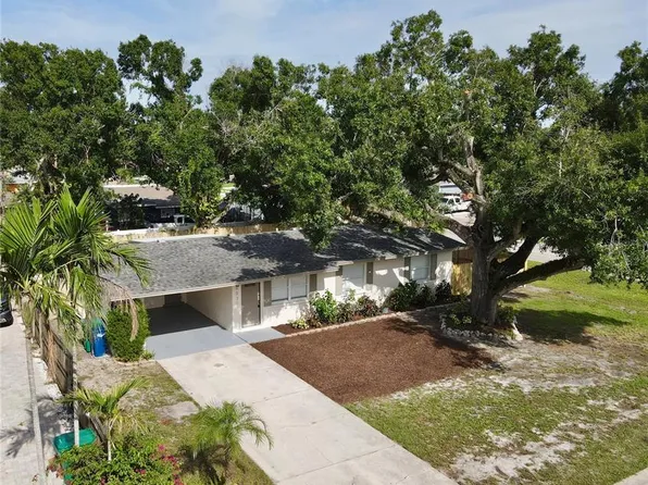 6031 11th St E, Bradenton, FL 34203