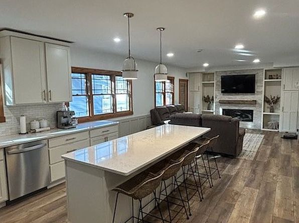 718 N Main St, Mobridge, SD 57601