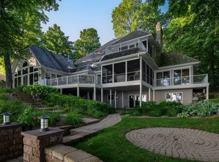 6306 Maple Rdg, Excelsior, MN 55331