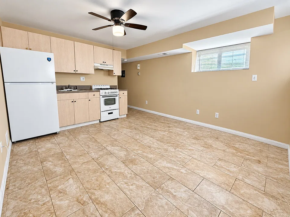 59 Boulder St #BASEMENT