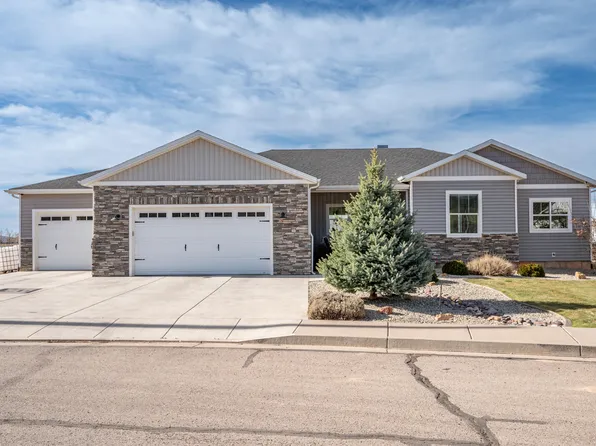 688 W 325 N, Parowan, UT 84761