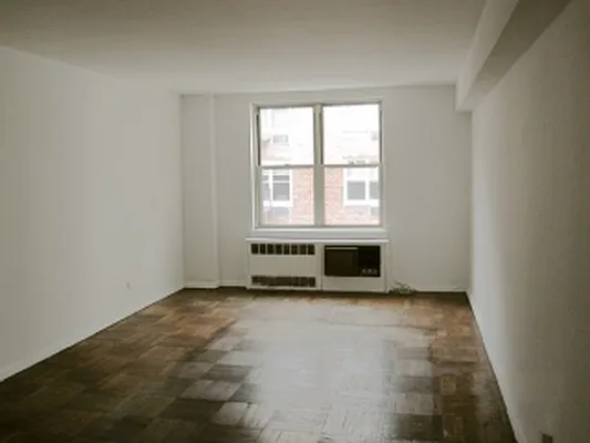 Sold by Fox Residential Group | media 7