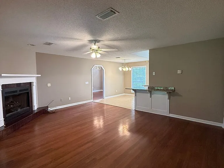 53 Michael Ln — Photo 16