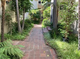 9979 Robbins Dr #9979, Beverly Hills, CA 90212
