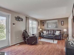 8 Silver Maple Ct, Middle River, MD 21220